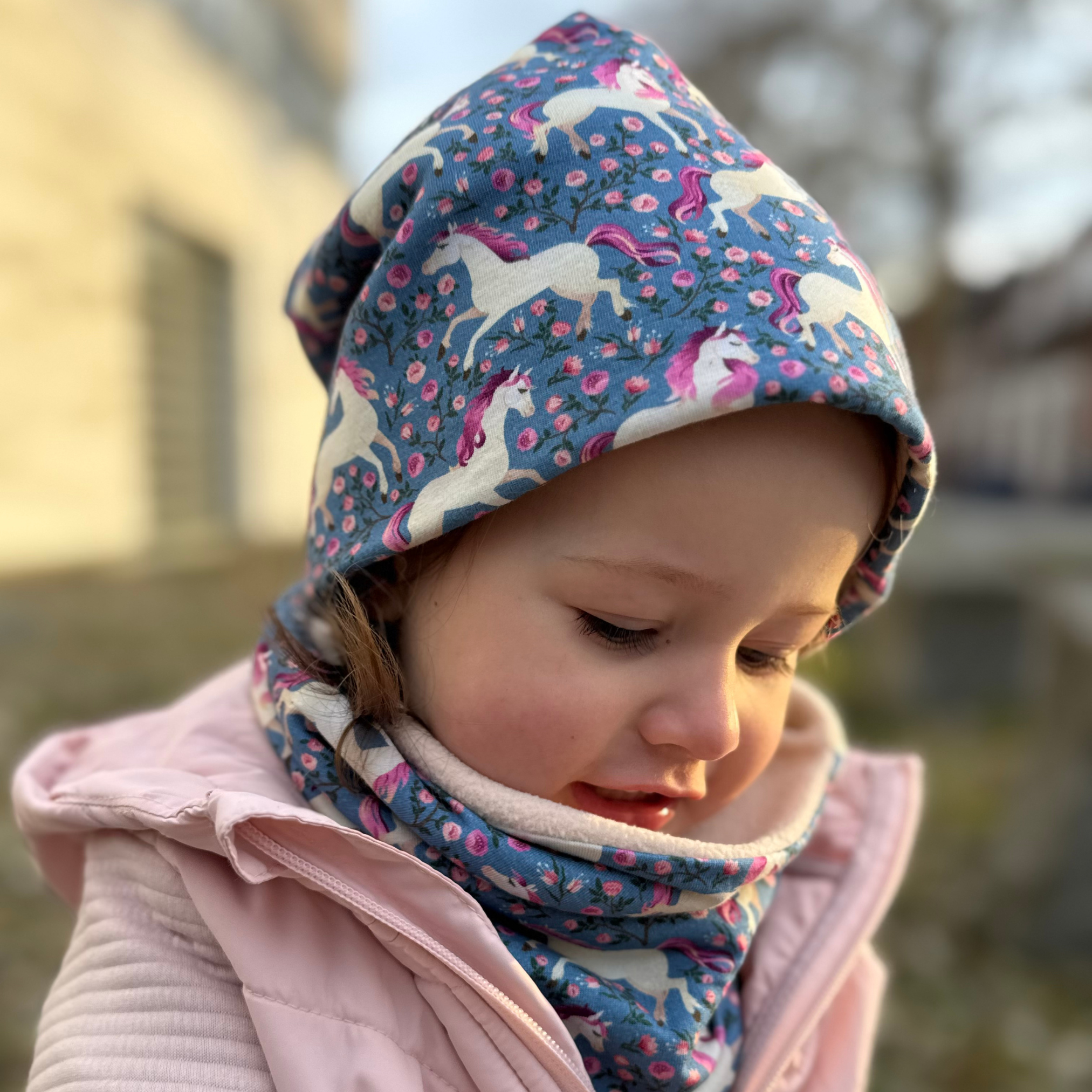 Kinder Beanie Mütze &amp; Loop Set - Pferd